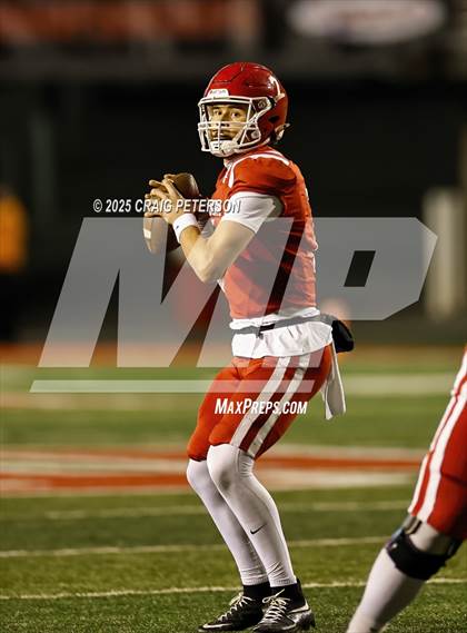 Thumbnail 2 in Green Canyon vs Crimson Cliffs (UHSAA 4A Semifinal) photogallery.