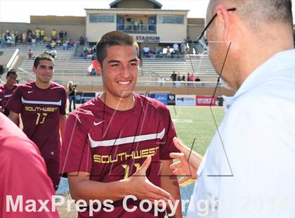 Thumbnail 2 in Royal vs. Southwest (CIF SoCal Regional D2 Final) photogallery.