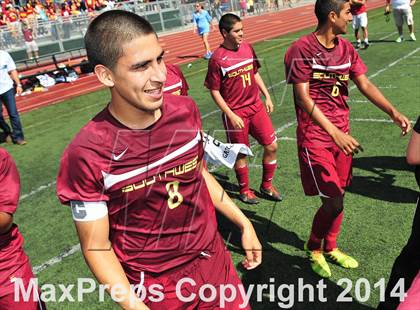 Thumbnail 3 in Royal vs. Southwest (CIF SoCal Regional D2 Final) photogallery.