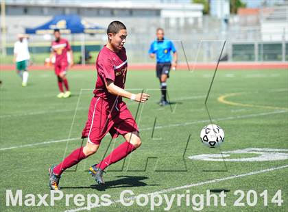 Thumbnail 2 in Royal vs. Southwest (CIF SoCal Regional D2 Final) photogallery.