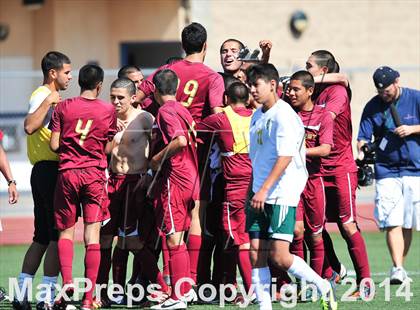 Thumbnail 3 in Royal vs. Southwest (CIF SoCal Regional D2 Final) photogallery.