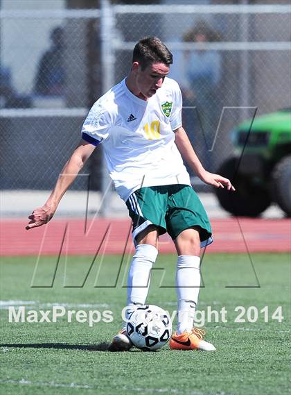 Thumbnail 2 in Royal vs. Southwest (CIF SoCal Regional D2 Final) photogallery.