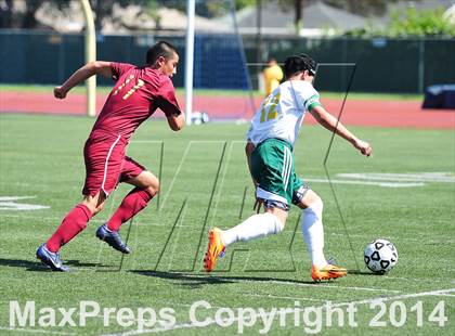 Thumbnail 2 in Royal vs. Southwest (CIF SoCal Regional D2 Final) photogallery.