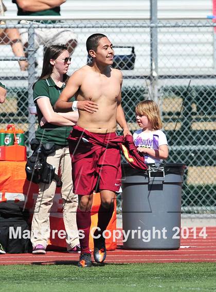 Thumbnail 3 in Royal vs. Southwest (CIF SoCal Regional D2 Final) photogallery.