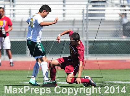 Thumbnail 1 in Royal vs. Southwest (CIF SoCal Regional D2 Final) photogallery.