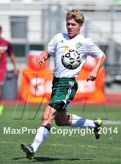 Thumbnail 3 in Royal vs. Southwest (CIF SoCal Regional D2 Final) photogallery.