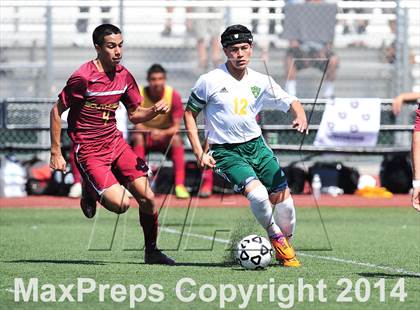 Thumbnail 2 in Royal vs. Southwest (CIF SoCal Regional D2 Final) photogallery.