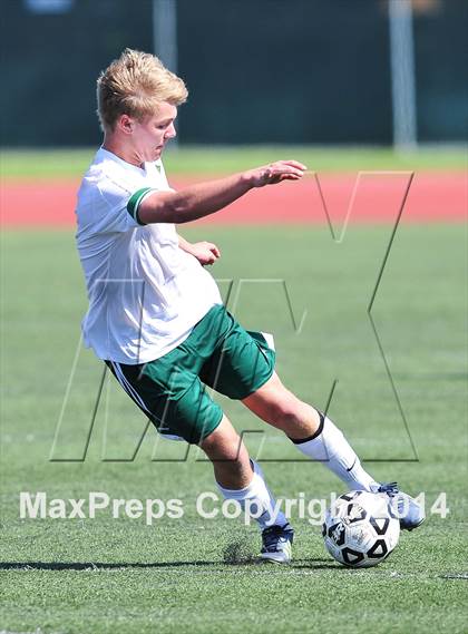 Thumbnail 2 in Royal vs. Southwest (CIF SoCal Regional D2 Final) photogallery.