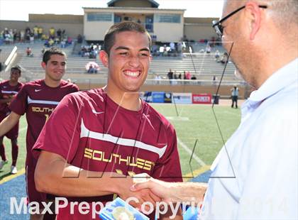 Thumbnail 3 in Royal vs. Southwest (CIF SoCal Regional D2 Final) photogallery.
