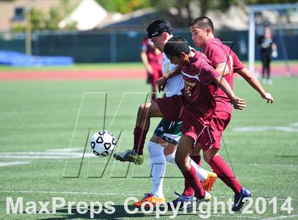 Thumbnail 2 in Royal vs. Southwest (CIF SoCal Regional D2 Final) photogallery.