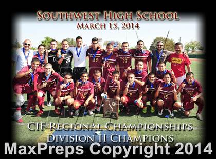 Thumbnail 2 in Royal vs. Southwest (CIF SoCal Regional D2 Final) photogallery.