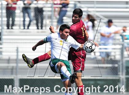 Thumbnail 3 in Royal vs. Southwest (CIF SoCal Regional D2 Final) photogallery.