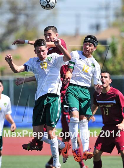 Thumbnail 3 in Royal vs. Southwest (CIF SoCal Regional D2 Final) photogallery.