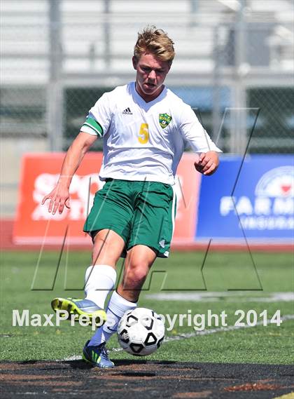 Thumbnail 2 in Royal vs. Southwest (CIF SoCal Regional D2 Final) photogallery.