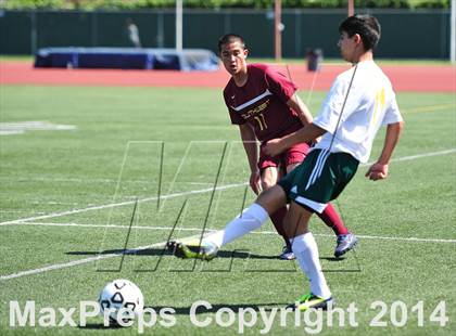 Thumbnail 1 in Royal vs. Southwest (CIF SoCal Regional D2 Final) photogallery.