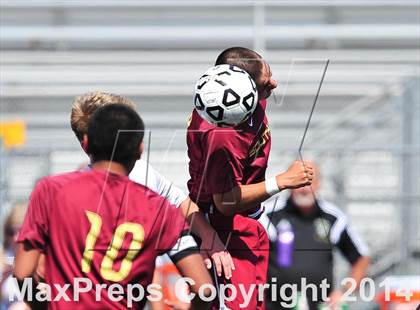 Thumbnail 3 in Royal vs. Southwest (CIF SoCal Regional D2 Final) photogallery.