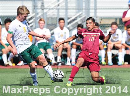 Thumbnail 1 in Royal vs. Southwest (CIF SoCal Regional D2 Final) photogallery.