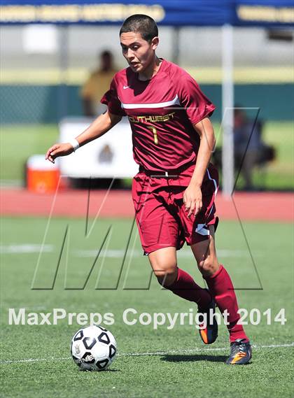 Thumbnail 2 in Royal vs. Southwest (CIF SoCal Regional D2 Final) photogallery.