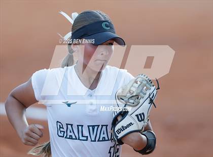 Thumbnail 2 in Strong Rock Christian vs. Calvary Christian (GIAA 4A Final) photogallery.
