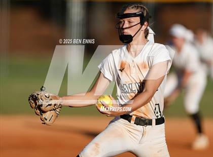 Thumbnail 2 in Strong Rock Christian vs. Calvary Christian (GIAA 4A Final) photogallery.