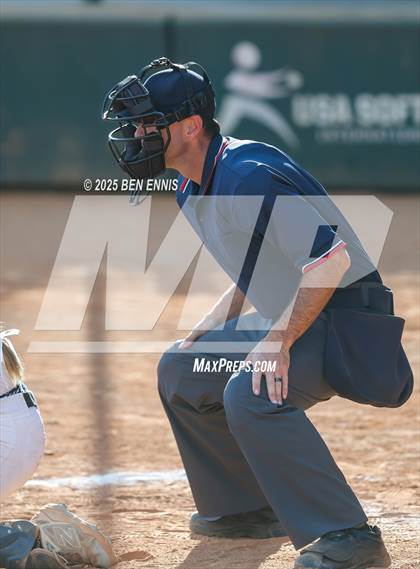 Thumbnail 1 in Strong Rock Christian vs. Calvary Christian (GIAA 4A Final) photogallery.
