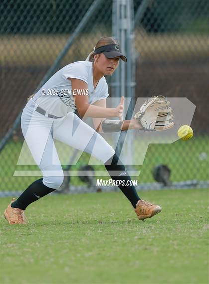 Thumbnail 3 in Strong Rock Christian vs. Calvary Christian (GIAA 4A Final) photogallery.