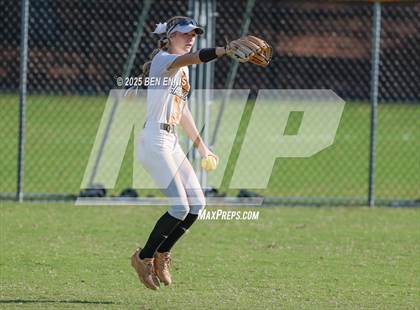 Thumbnail 2 in Strong Rock Christian vs. Calvary Christian (GIAA 4A Final) photogallery.