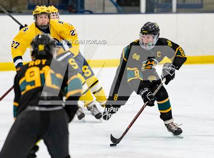 Thumbnail 3 in Glenbrook South vs. Glenbrook North photogallery.