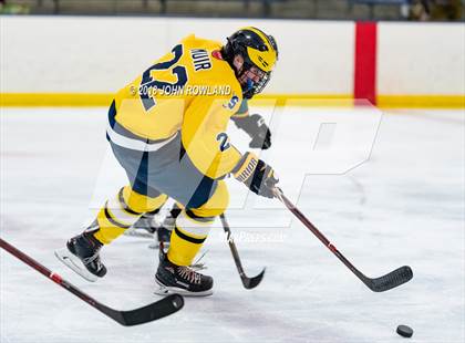 Thumbnail 3 in Glenbrook South vs. Glenbrook North photogallery.