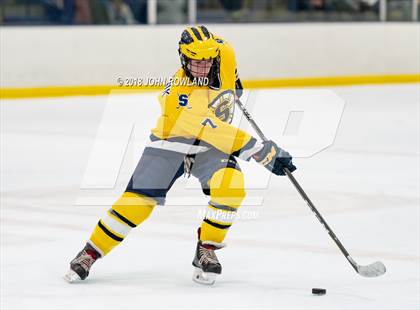 Thumbnail 2 in Glenbrook South vs. Glenbrook North photogallery.