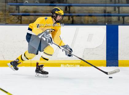 Thumbnail 3 in Glenbrook South vs. Glenbrook North photogallery.
