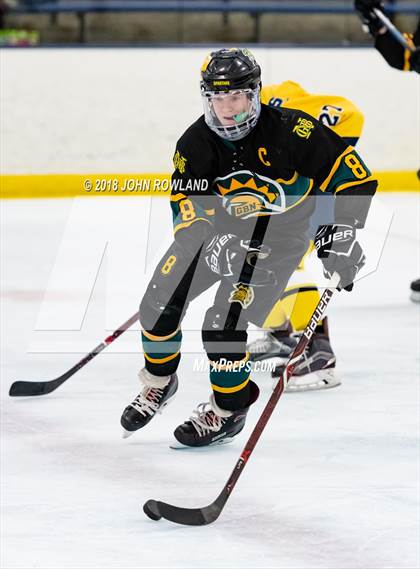 Thumbnail 2 in Glenbrook South vs. Glenbrook North photogallery.