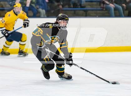 Thumbnail 3 in Glenbrook South vs. Glenbrook North photogallery.