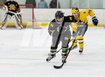 Thumbnail 1 in Glenbrook South vs. Glenbrook North photogallery.