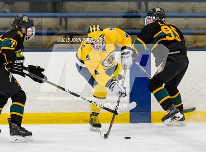 Thumbnail 2 in Glenbrook South vs. Glenbrook North photogallery.