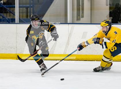 Thumbnail 2 in Glenbrook South vs. Glenbrook North photogallery.