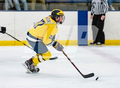 Thumbnail 3 in Glenbrook South vs. Glenbrook North photogallery.