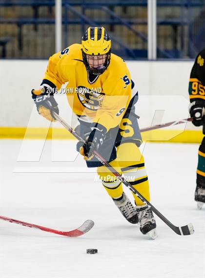 Thumbnail 3 in Glenbrook South vs. Glenbrook North photogallery.
