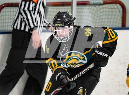 Thumbnail 2 in Glenbrook South vs. Glenbrook North photogallery.