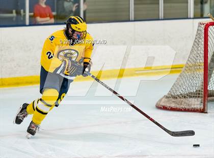 Thumbnail 1 in Glenbrook South vs. Glenbrook North photogallery.