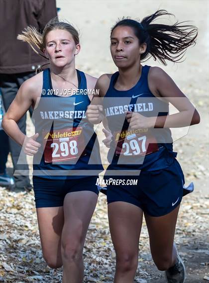 Thumbnail 1 in CIF Central Section Cross Country Championships (Girls D2 Race) photogallery.