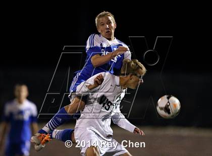 Thumbnail 1 in Mountain Vista vs. Broomfield (CHSAA 5A Playoff Round of 16) photogallery.