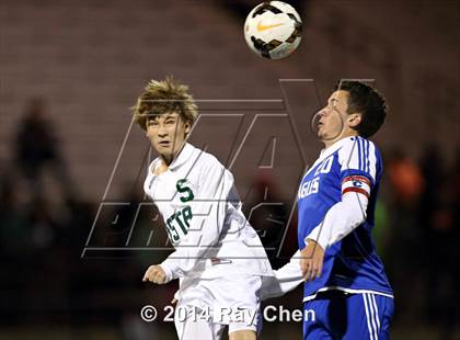 Thumbnail 2 in Mountain Vista vs. Broomfield (CHSAA 5A Playoff Round of 16) photogallery.