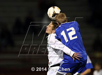 Thumbnail 2 in Mountain Vista vs. Broomfield (CHSAA 5A Playoff Round of 16) photogallery.
