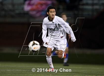 Thumbnail 1 in Mountain Vista vs. Broomfield (CHSAA 5A Playoff Round of 16) photogallery.