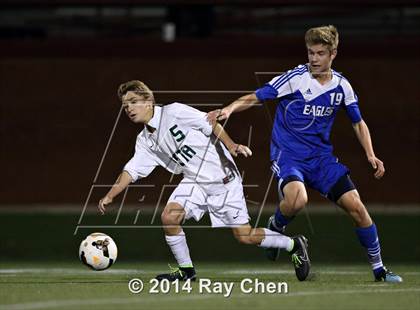 Thumbnail 1 in Mountain Vista vs. Broomfield (CHSAA 5A Playoff Round of 16) photogallery.