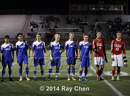 Thumbnail 2 in Mountain Vista vs. Broomfield (CHSAA 5A Playoff Round of 16) photogallery.