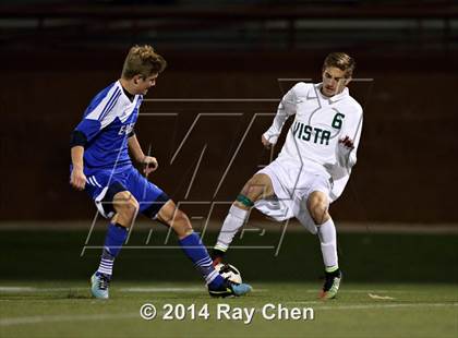 Thumbnail 3 in Mountain Vista vs. Broomfield (CHSAA 5A Playoff Round of 16) photogallery.