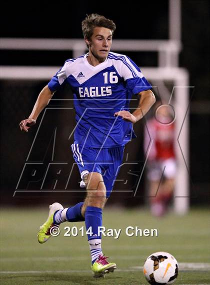 Thumbnail 2 in Mountain Vista vs. Broomfield (CHSAA 5A Playoff Round of 16) photogallery.