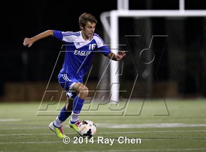 Thumbnail 3 in Mountain Vista vs. Broomfield (CHSAA 5A Playoff Round of 16) photogallery.